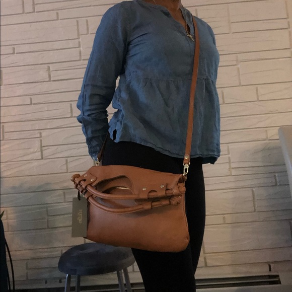 Pietro Satchel Hand made bag Made in NY since 1982. Color: Camel 💯 leather - Picture 3 of 7